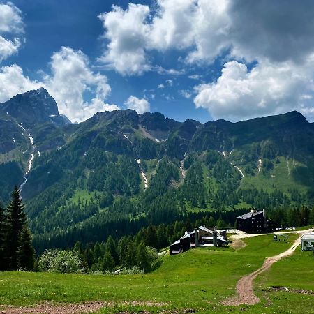 Apartamento Il Covo Dello Sciatore Falcade Exterior foto